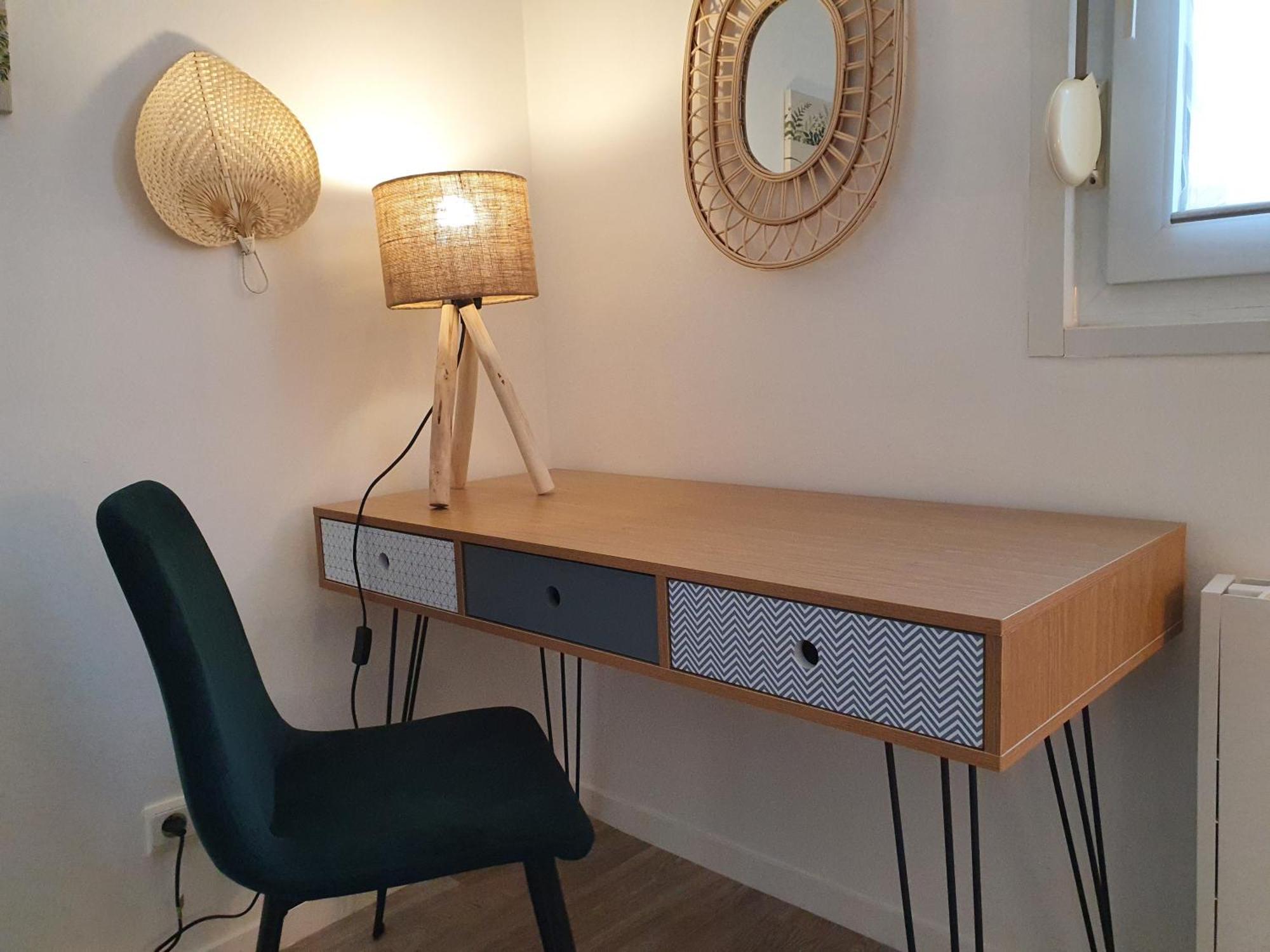 Hyper-centre /4 Personnes/ Cathedrale / Ascenseur Apartment *