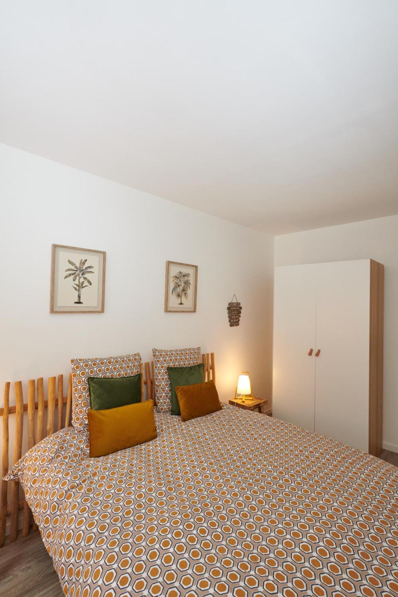 Apartment Hyper-centre /4 Personnes/ Cathedrale / Ascenseur *